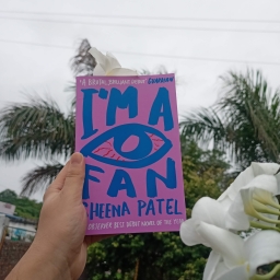 Book Review: I’m A Fan by Sheena Patel – A debut novel that created sensation!